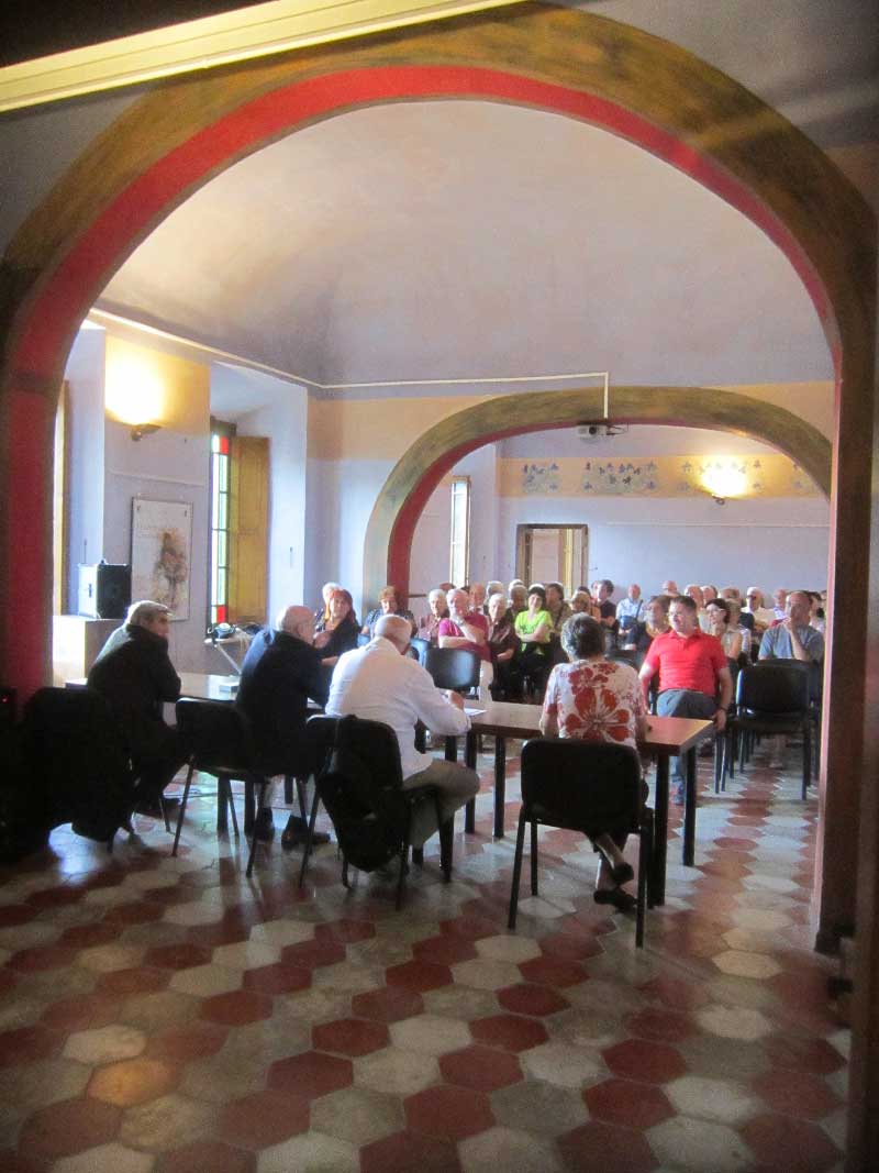 Sala di conferenze del Museo di ViIla Garibaldi a Riofreddo.